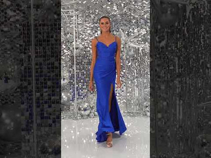 Tiffanys Prom – Sassy
