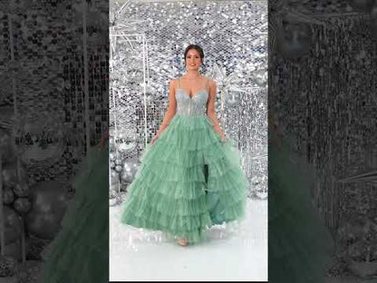 Tiffanys Prom – Renee
